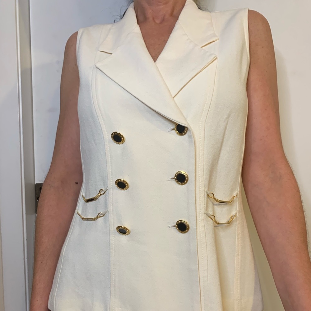 Elegant Cream Double-Breasted Women's Vest